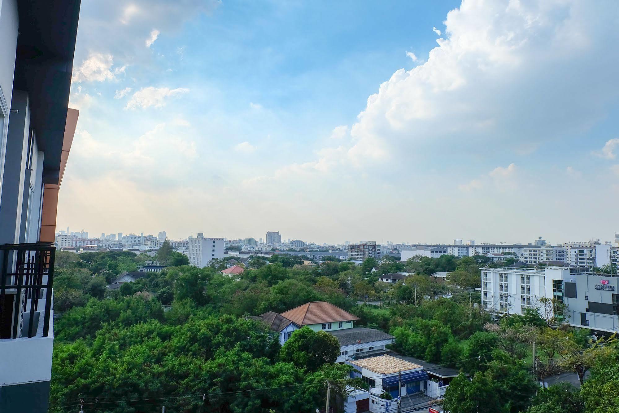 Baron Residence Bangkok Eksteriør bilde