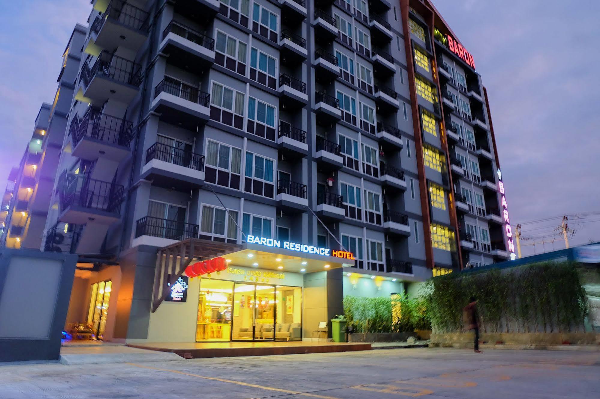 Baron Residence Bangkok Eksteriør bilde